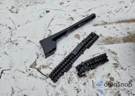 2004 Ford Explorer Sport Trac z USA, uszkodzony, nr VIN 1FMZU77K54UB03520